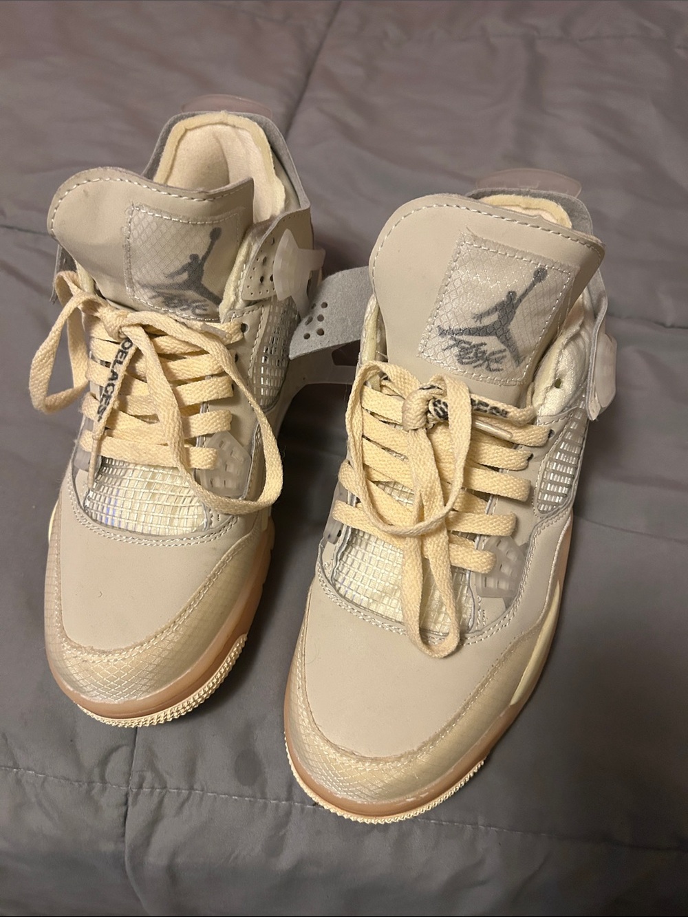 Nike Ment Sneakers in Cream and Tan